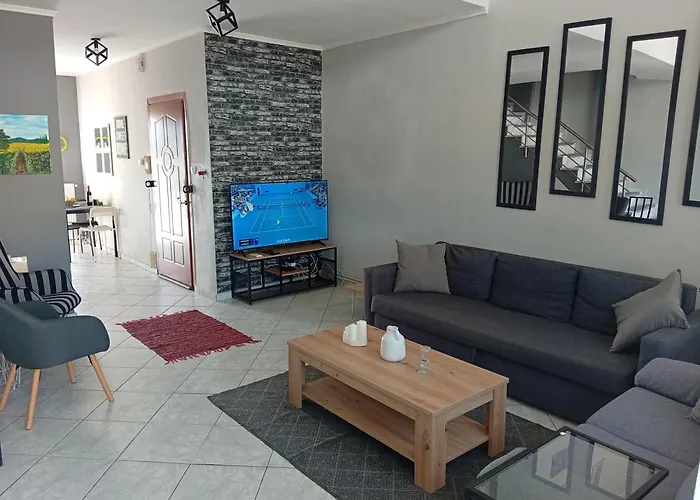 Cozy Maisonette Filoxenia